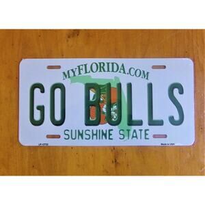 NCAA Go Bulls License Plate College Background Metal Tag "U.S.A." South Florida